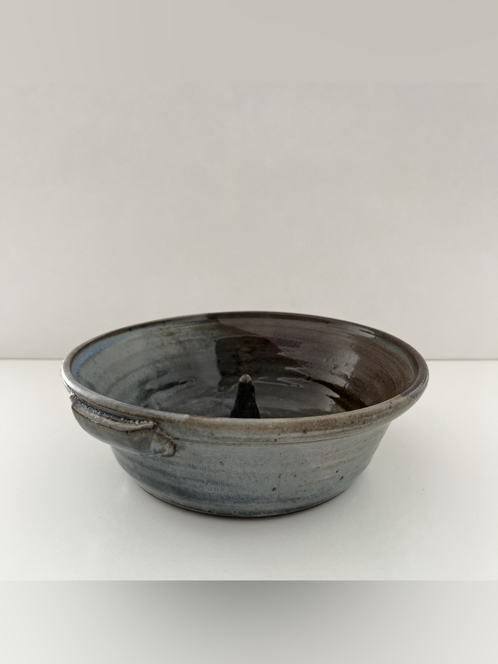 Vintage John Graves Handmade Studio Pottery Apple Baker Baking Dish Bowl Signed